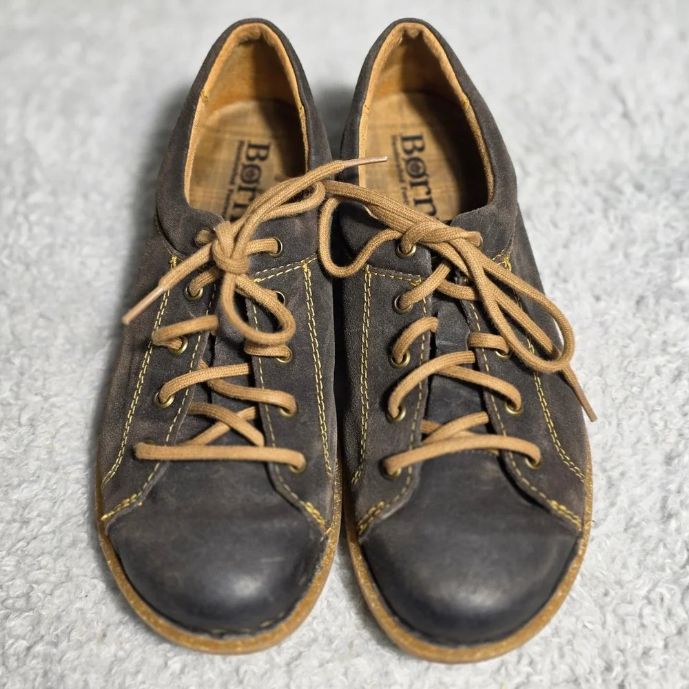 Born suede trevan