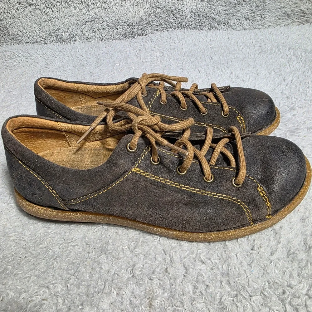 Born suede trevan
