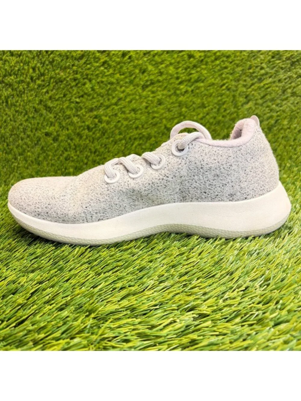Allbirds Wool Runner Mizzles Womens Size 7 Gray Athletic Running Shoes Sneakers