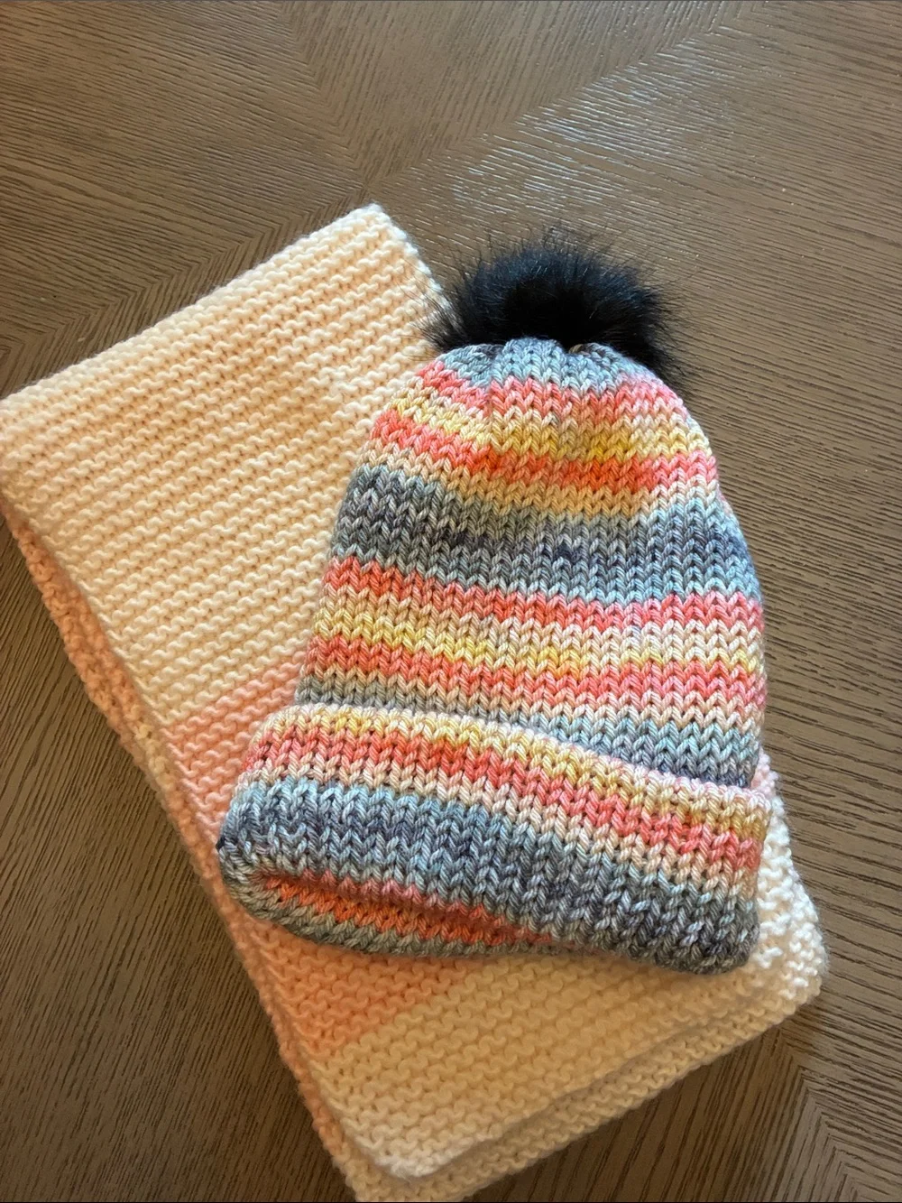 NEW Ladies/Small  Striped Knit Hand Crocheted  Black Faux Fur