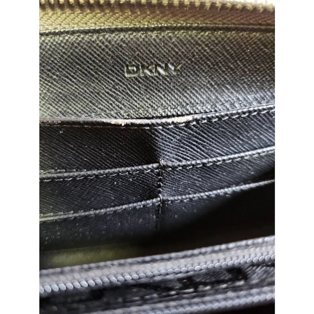 Dkny this stylish