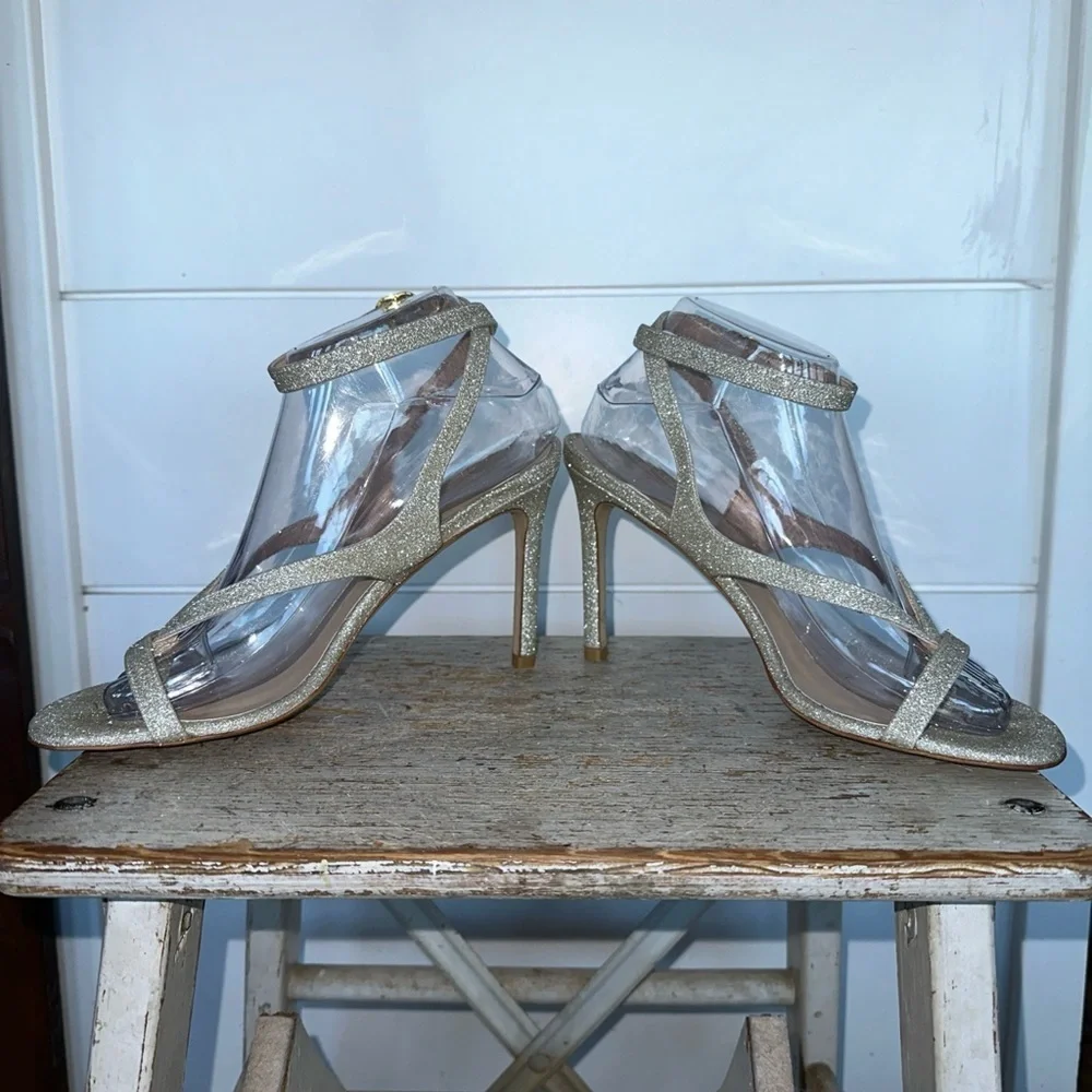 Stuart Weitzman stuart weitzman