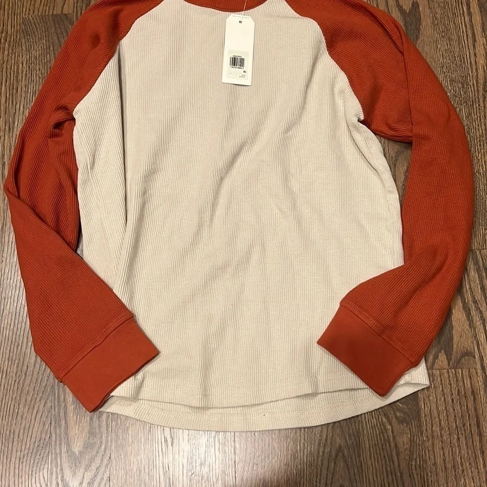 NWT Levi's Men's Long Sleeve Crew Neck Thermal Raglan baseball Tee size large