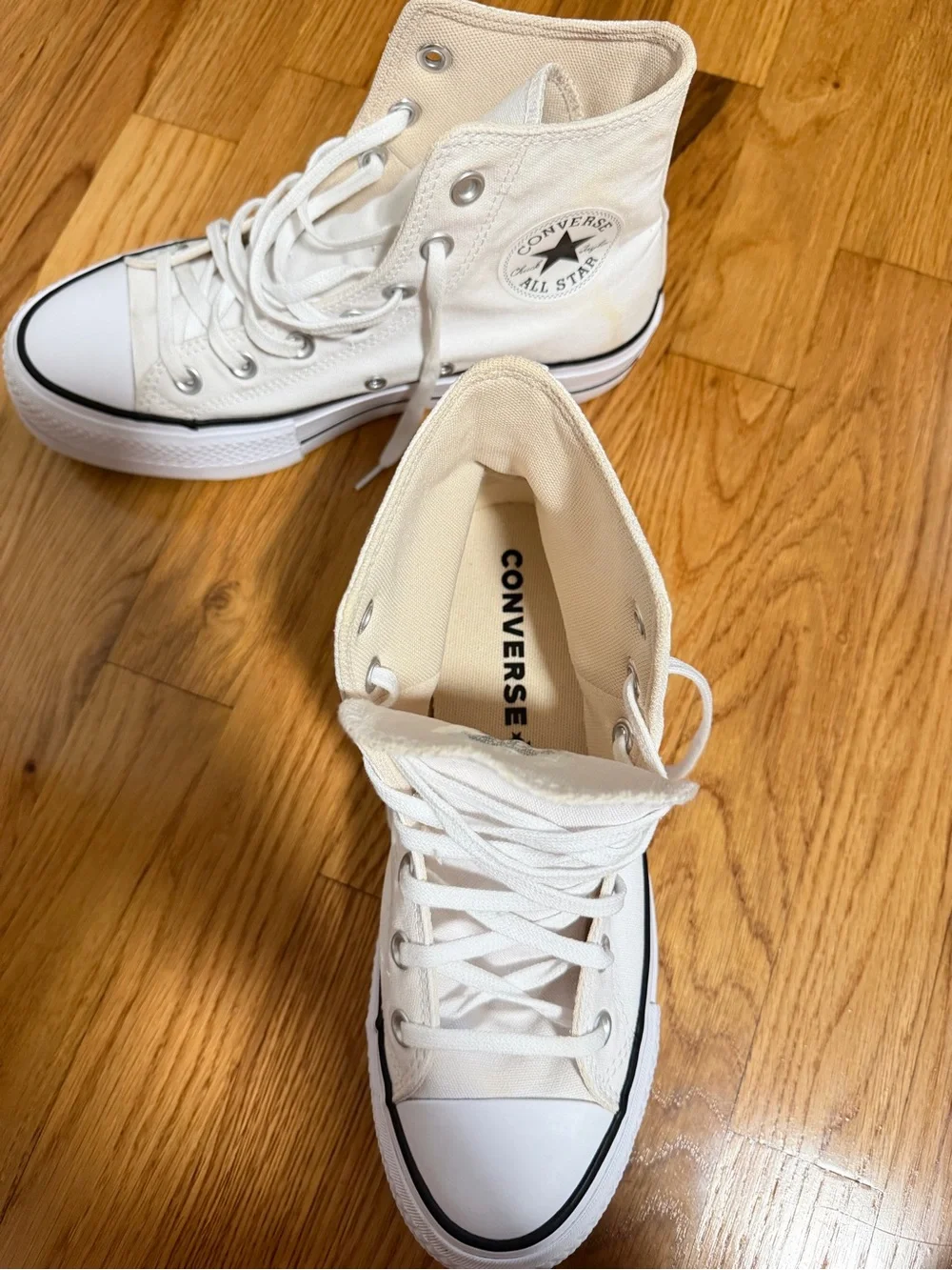 Converse Women's Chuck Taylor All Star Lift Platform Sneakers