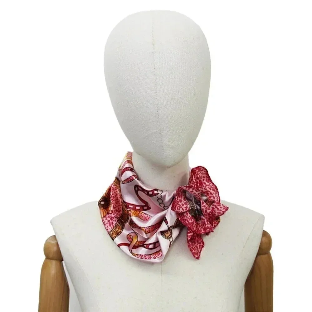 Vintage women chic