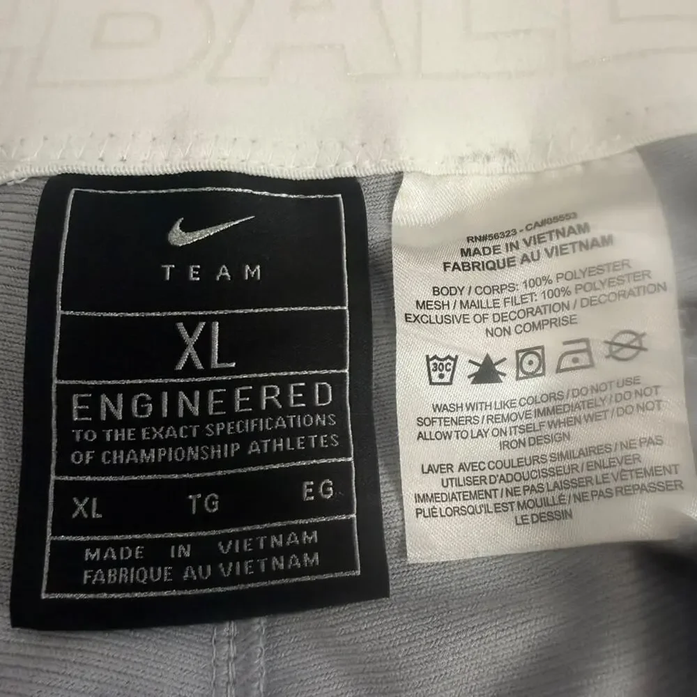 Nike hours shipping