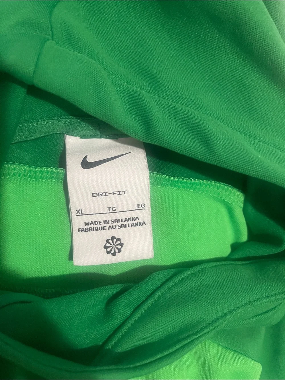 Nike lightweight hooded