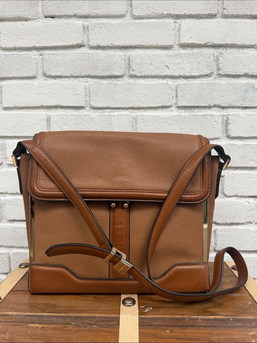Uterque brown leather