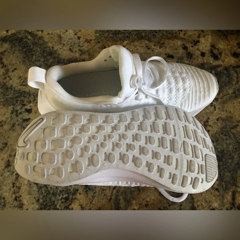 Nike lightly used
