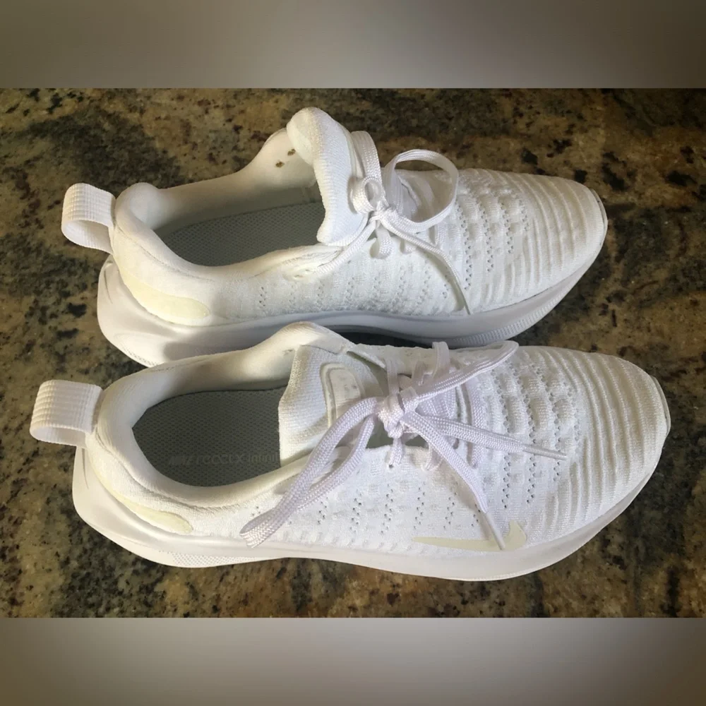 Nike lightly used