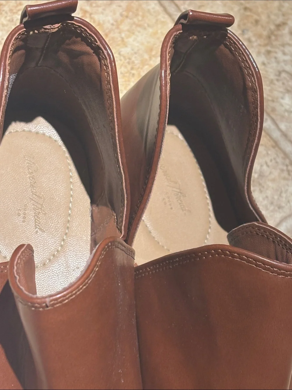 Universal Thread classic brown