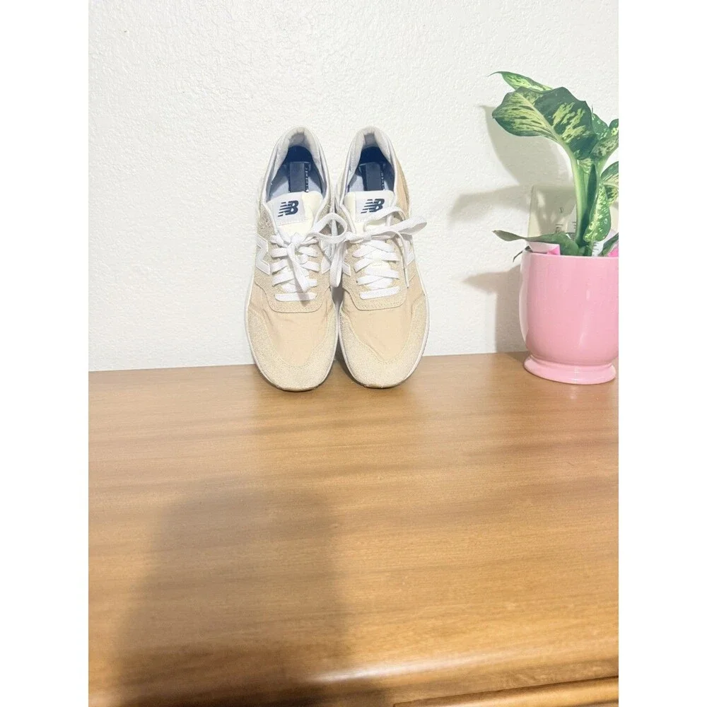 New Balance like new