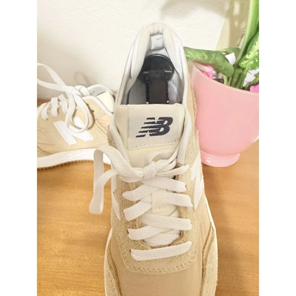 New Balance like new