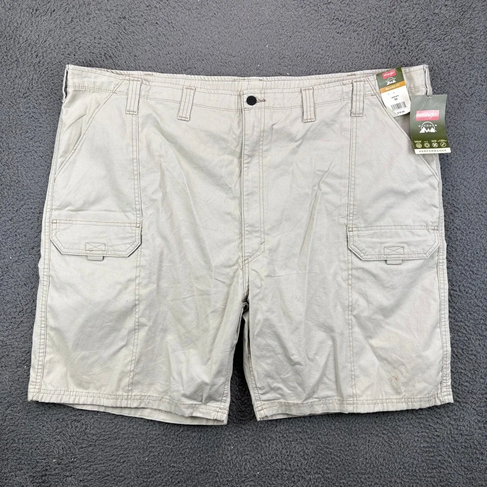 Wrangler Outdoor Performance Cargo Shorts Mens 50 Khaki‎ Relaxed NW934FK NWT