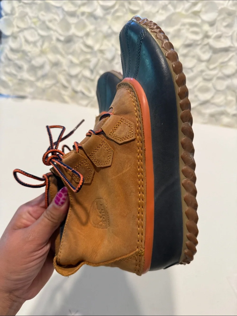 Sorel wet front sturdy