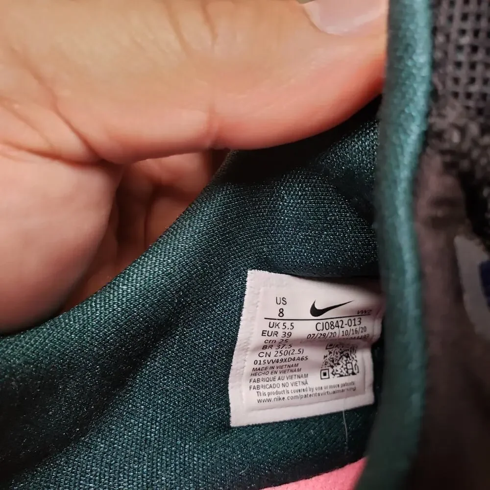 Nike women air
