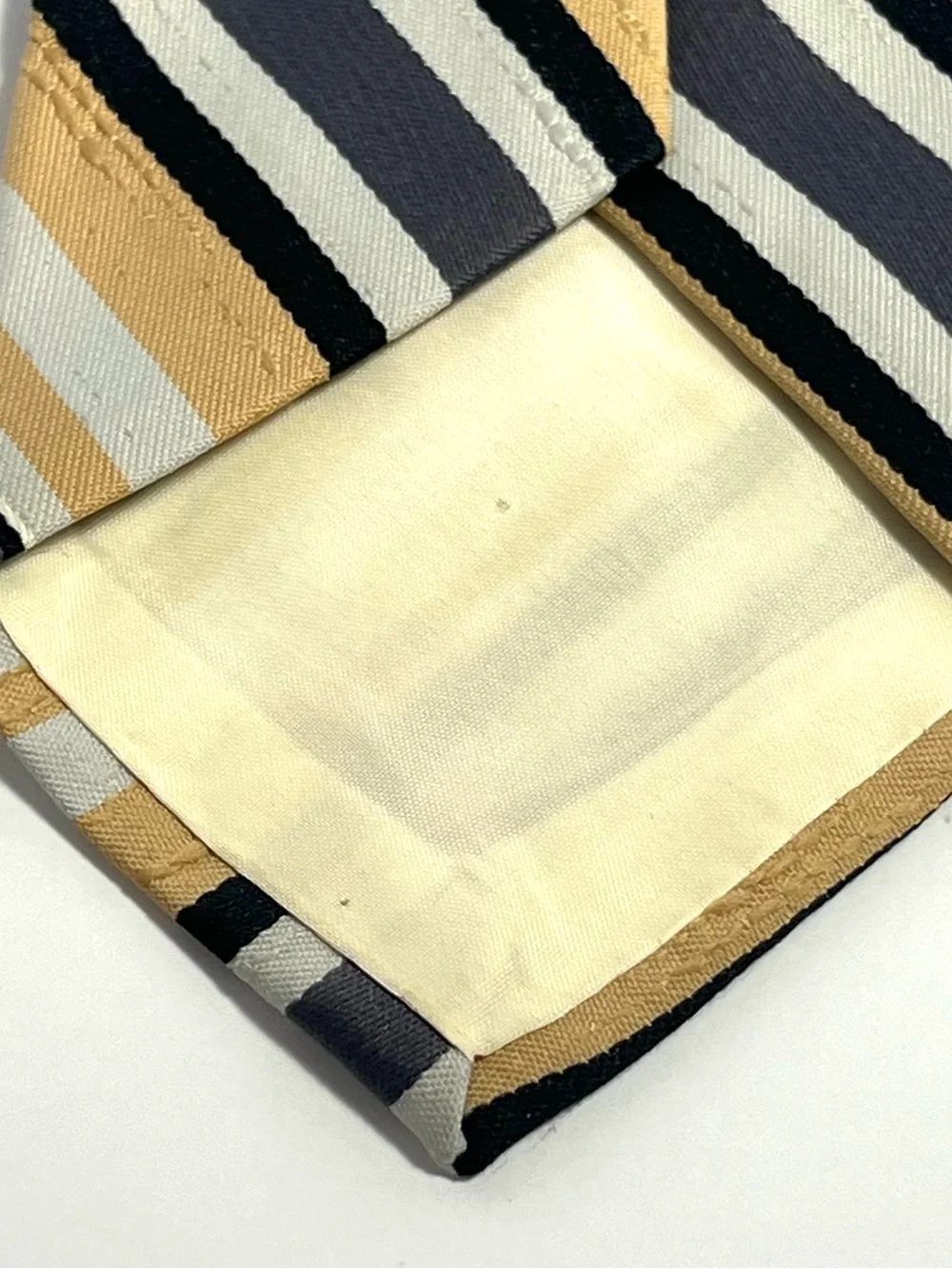 Velducci cream timeless stripe