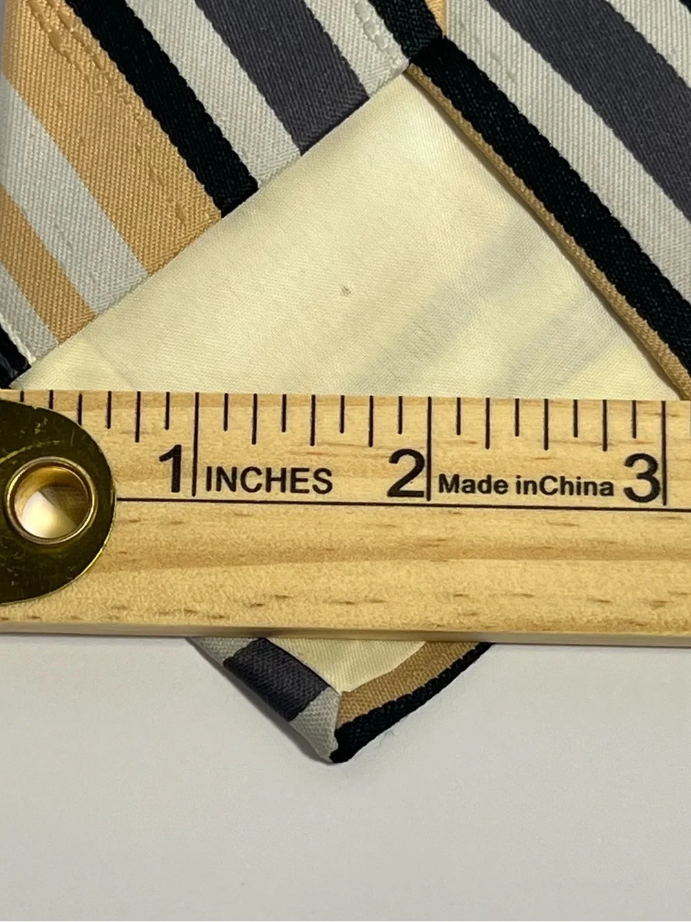 Velducci noted beige