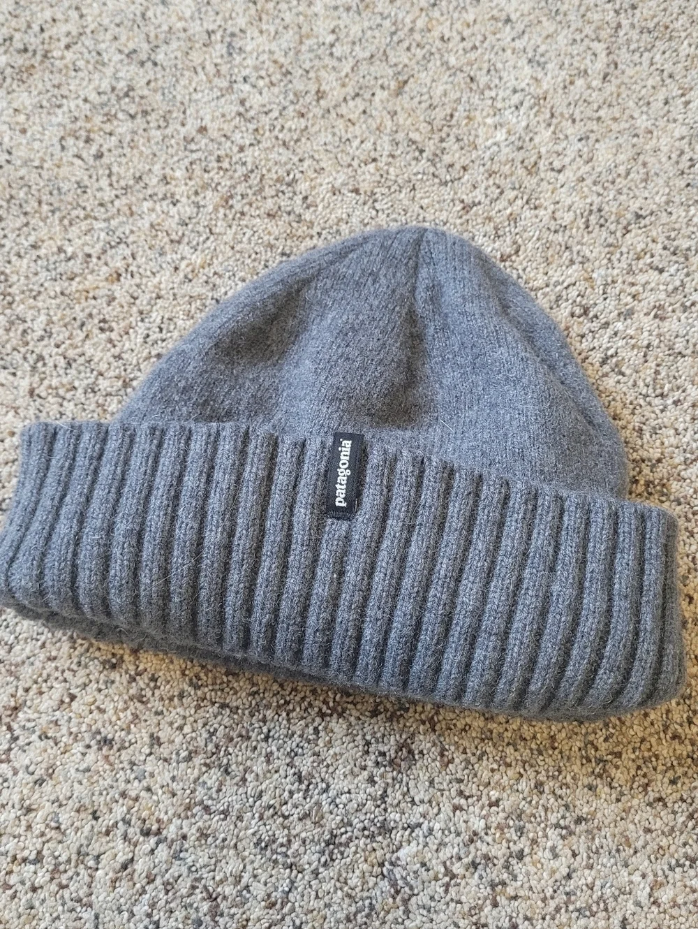 Patagonia mens grey