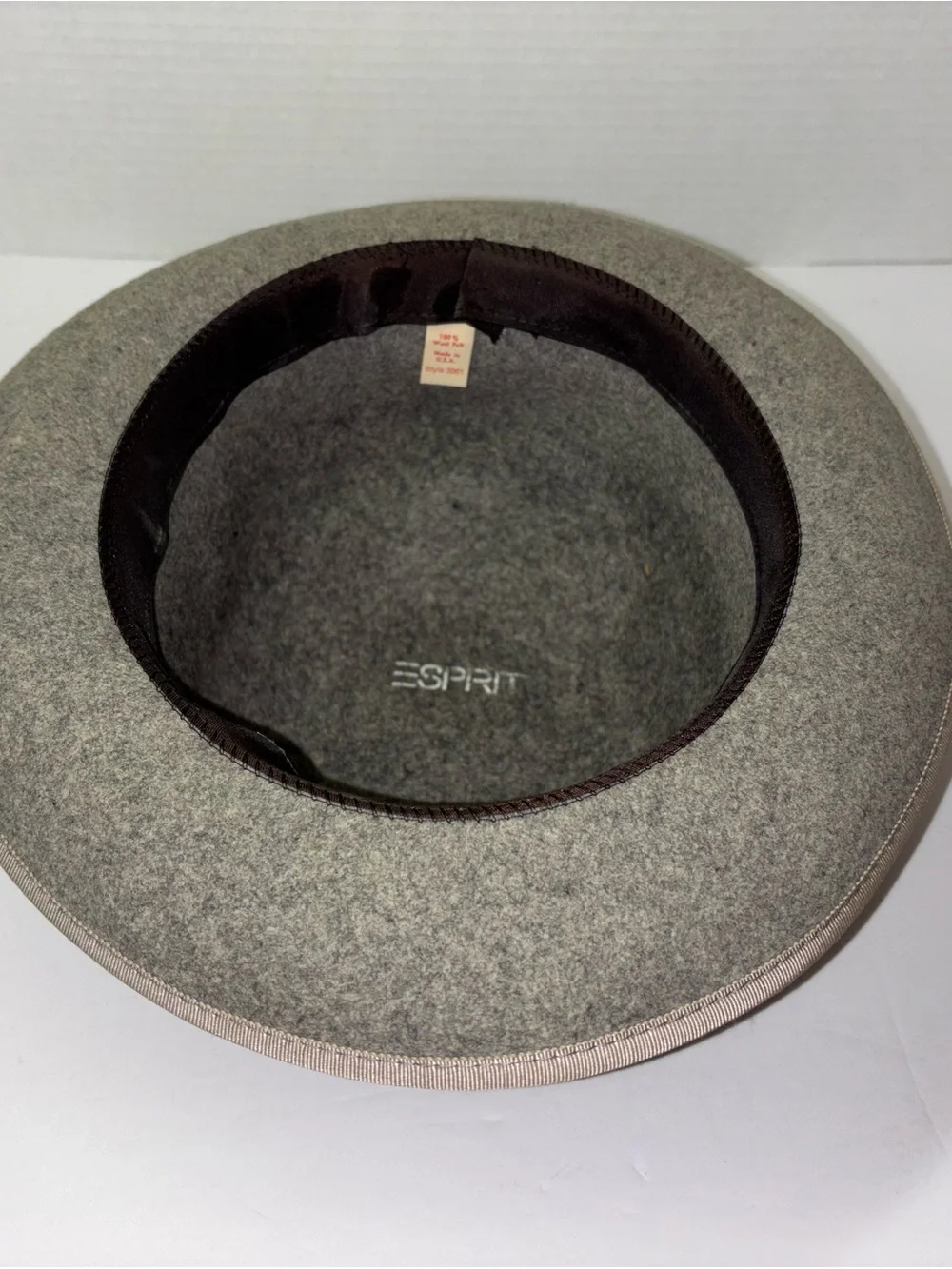 Esprit tailored bowler