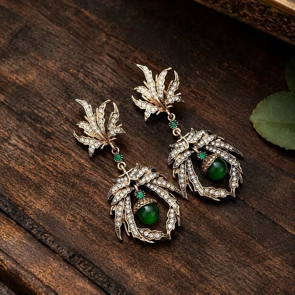 Jewelry Atelier nouveau art