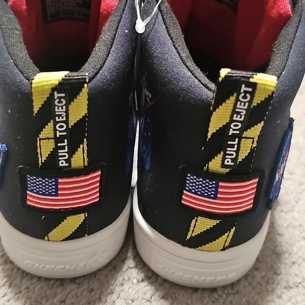 Skechers nasa high