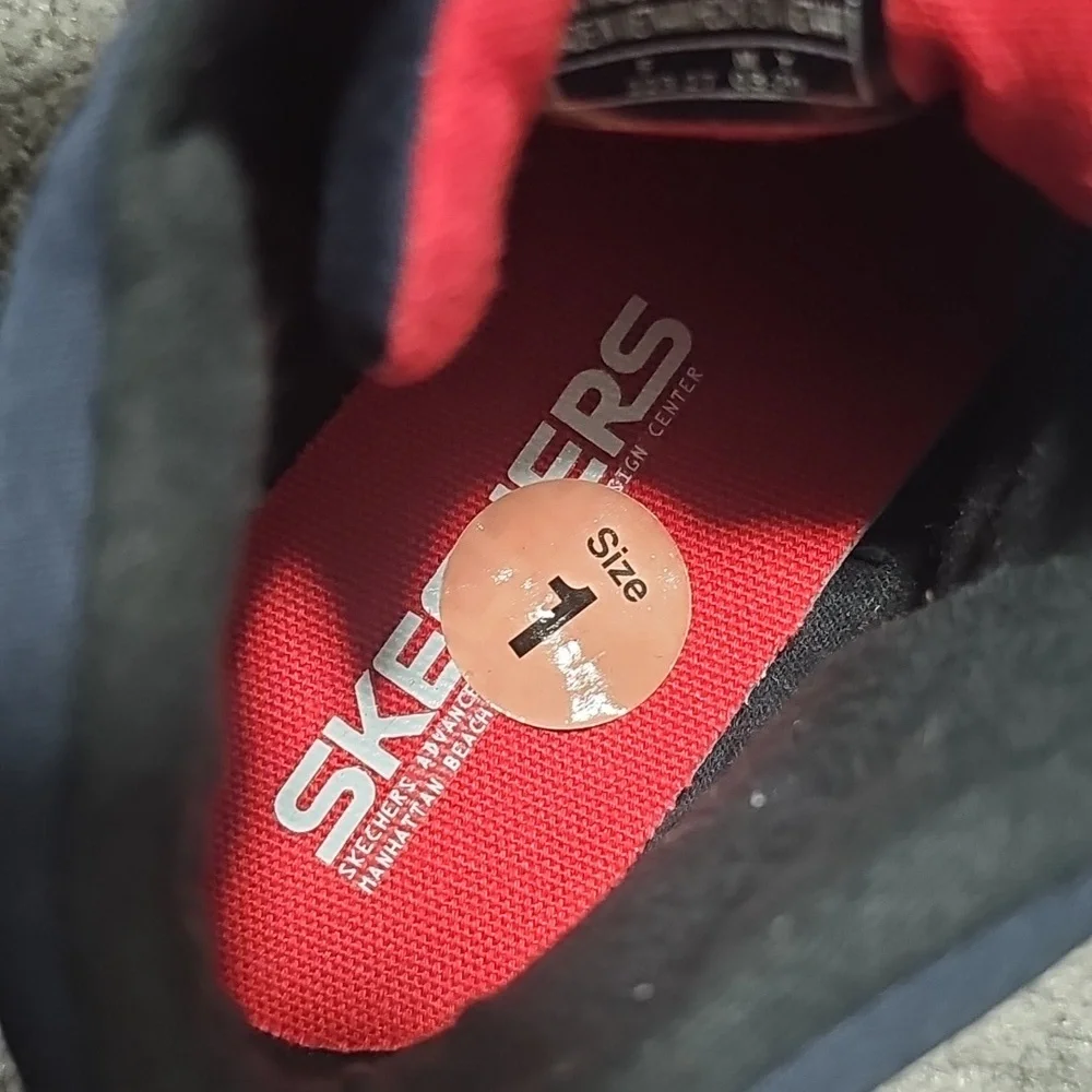 Skechers nasa high