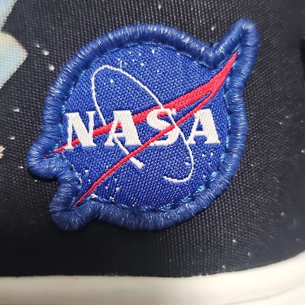 Skechers nasa high