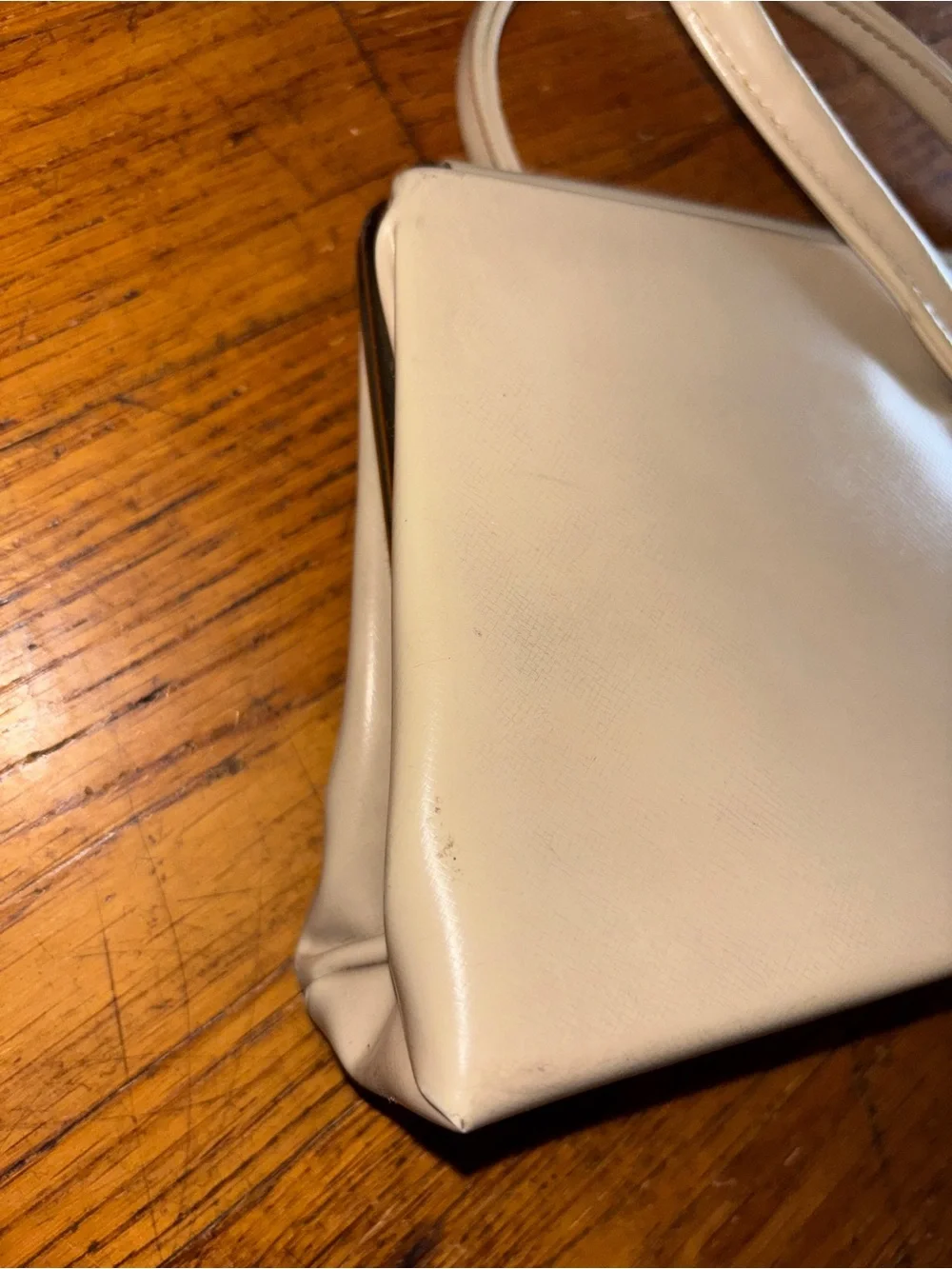 Women’s Cream Vintage Purse