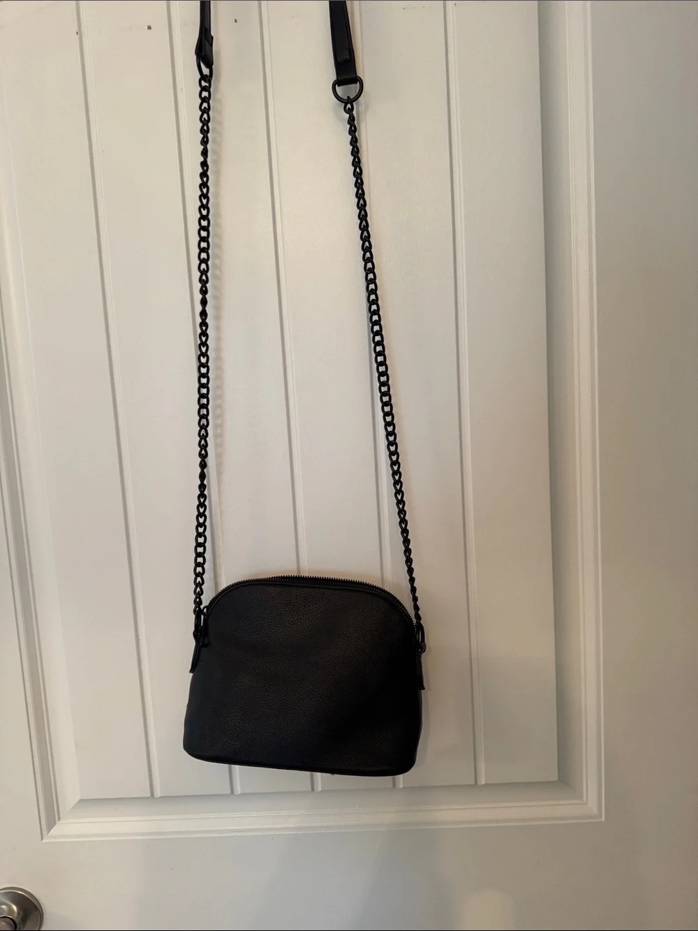 N/A compact black