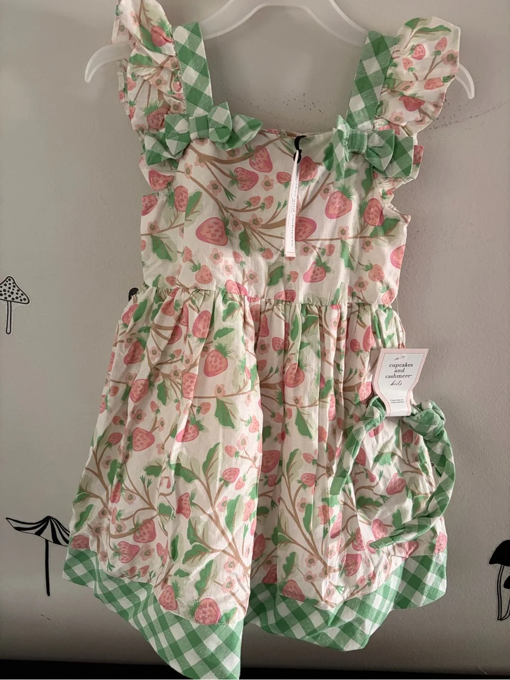 cupcakes & cashmere size brand