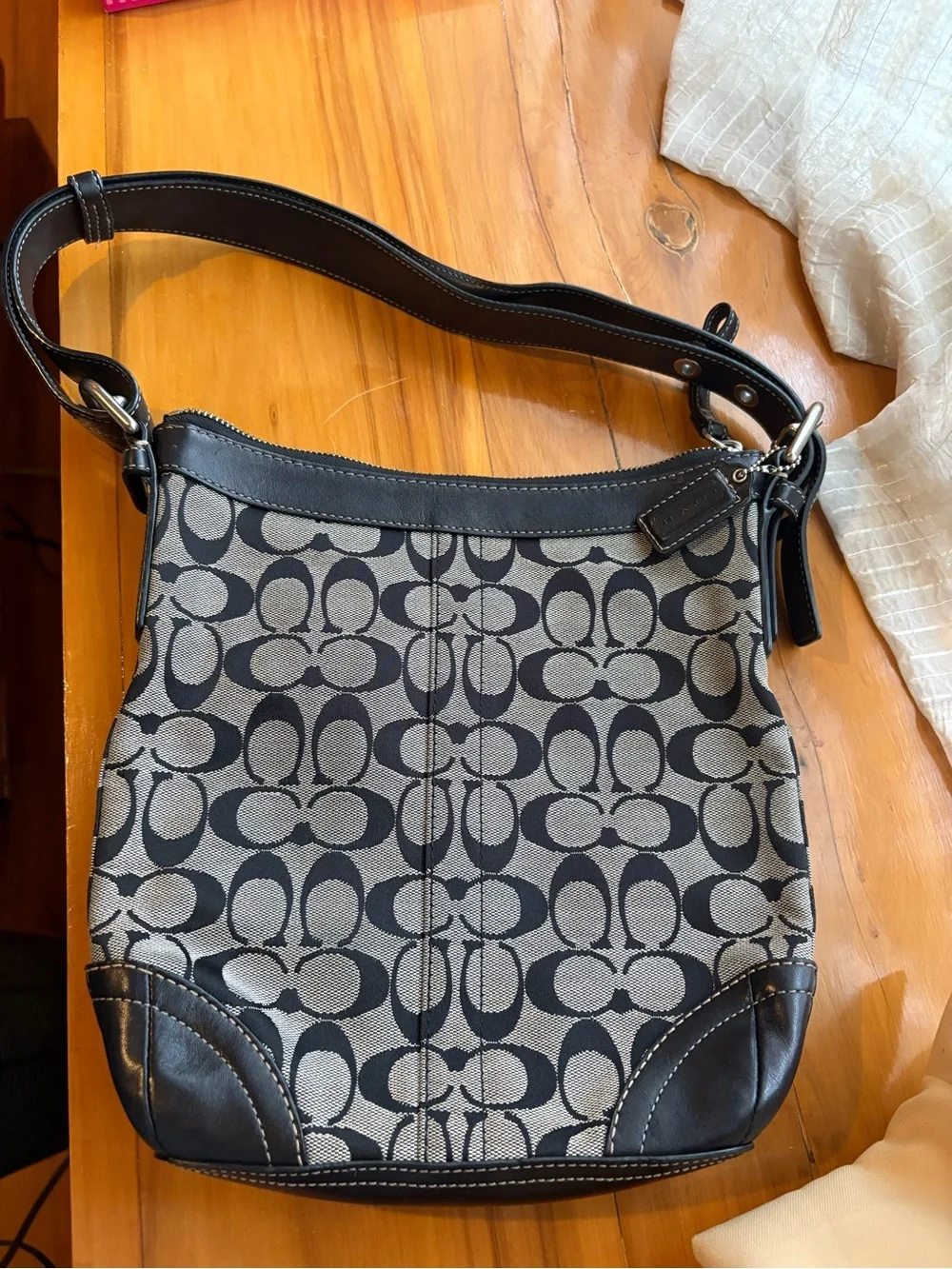Coach shoulder bag