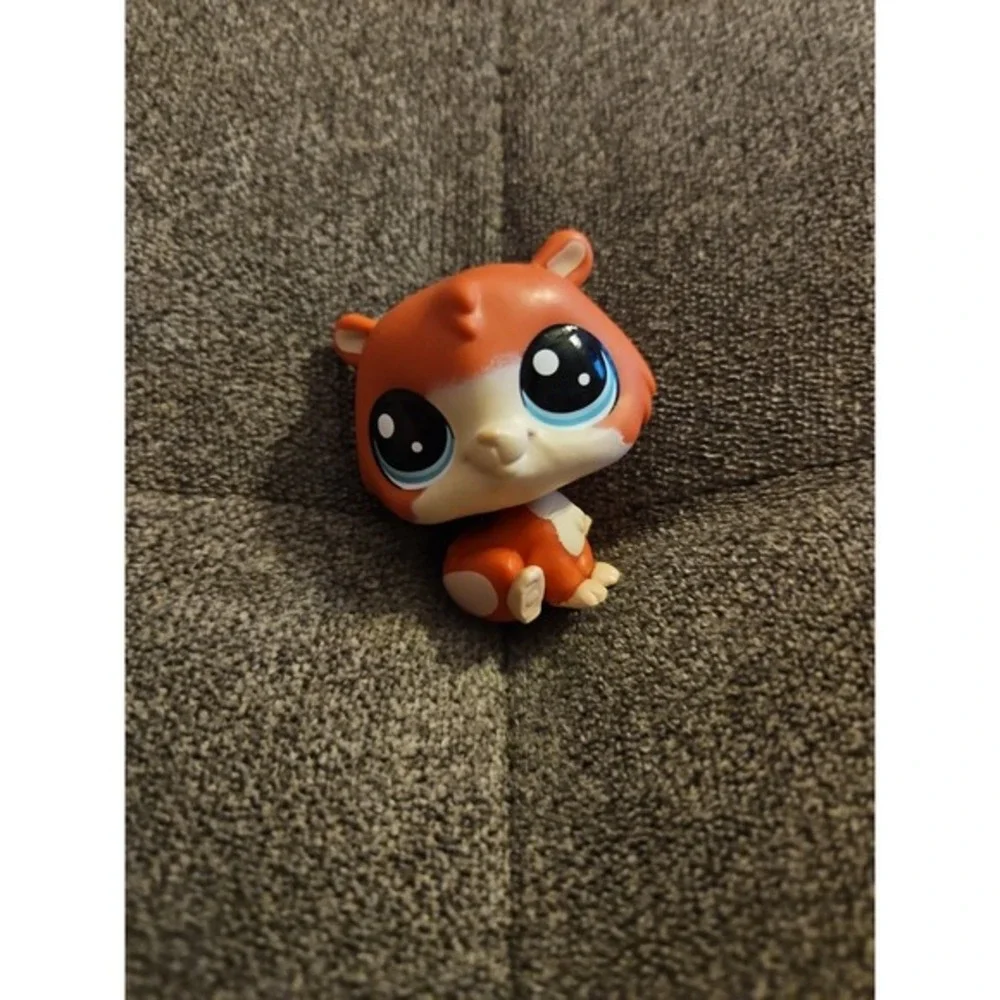 Littlest Pet Shop some light