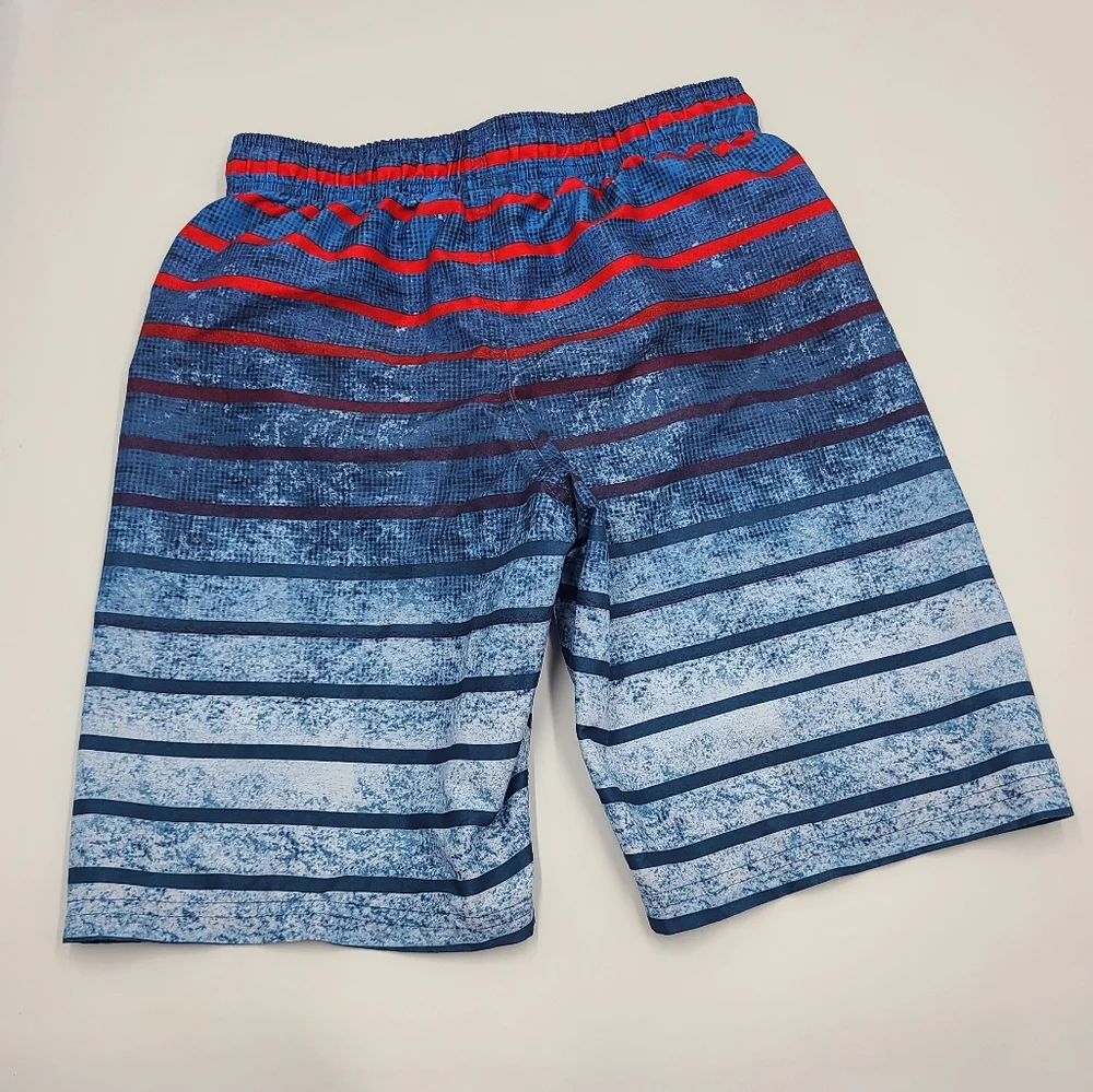 Under Armour swim stains no