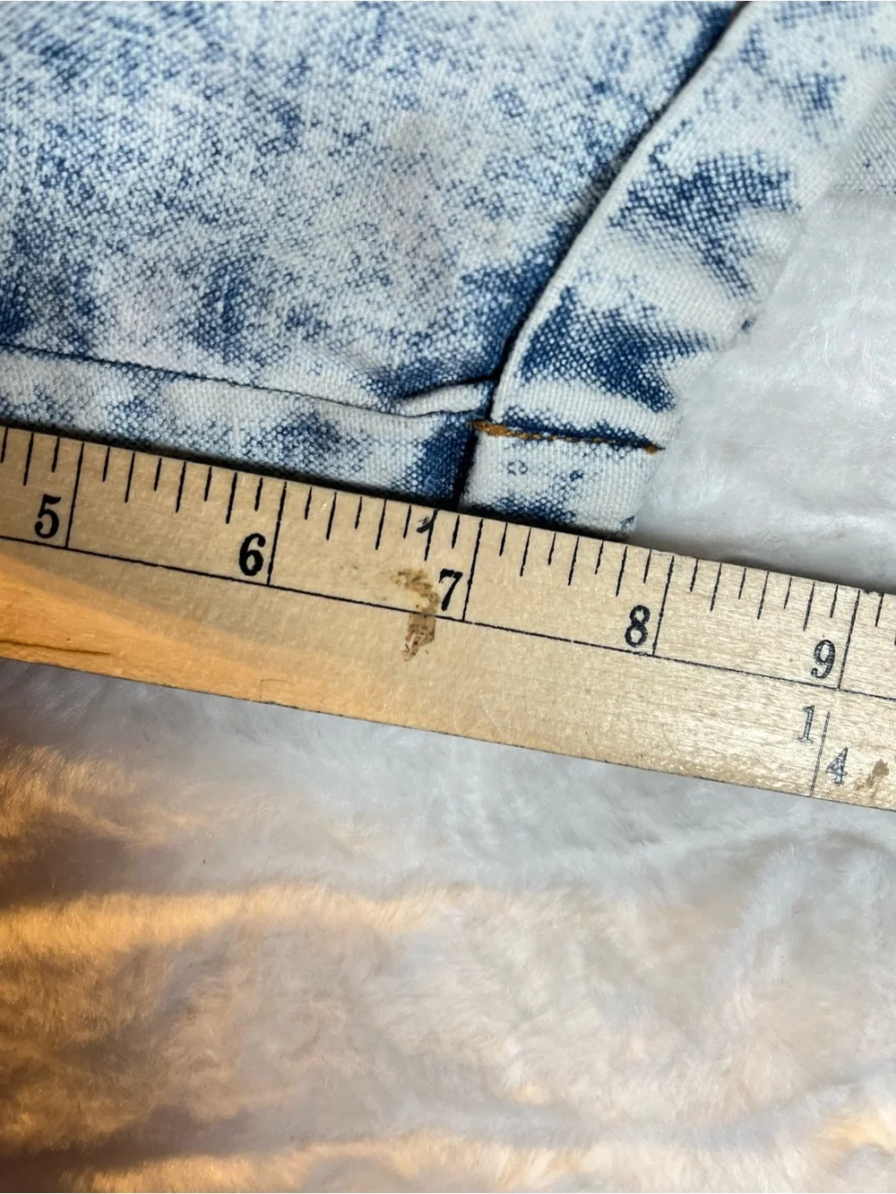 Unsure vintage 90s