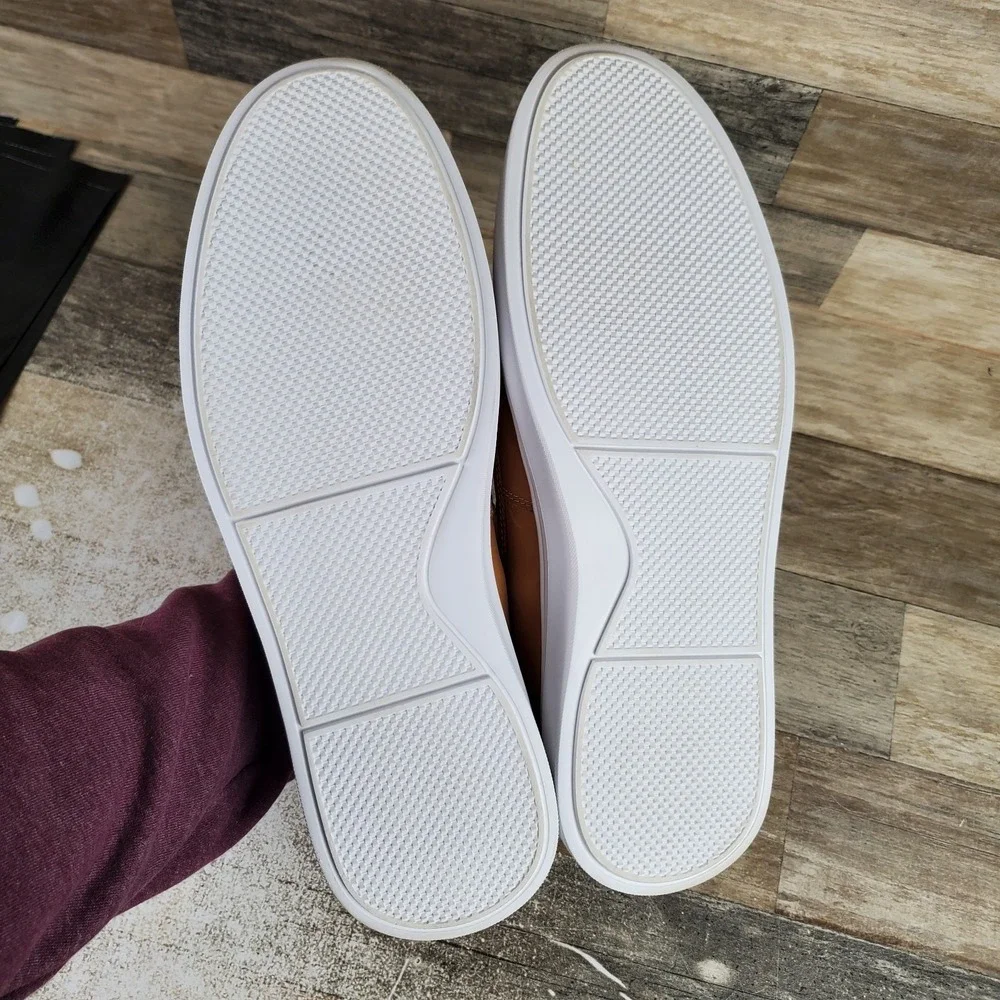 Steve Madden worn 2x