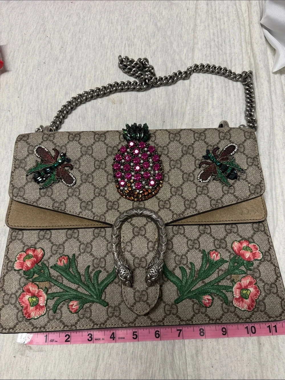 Gucci stylish has