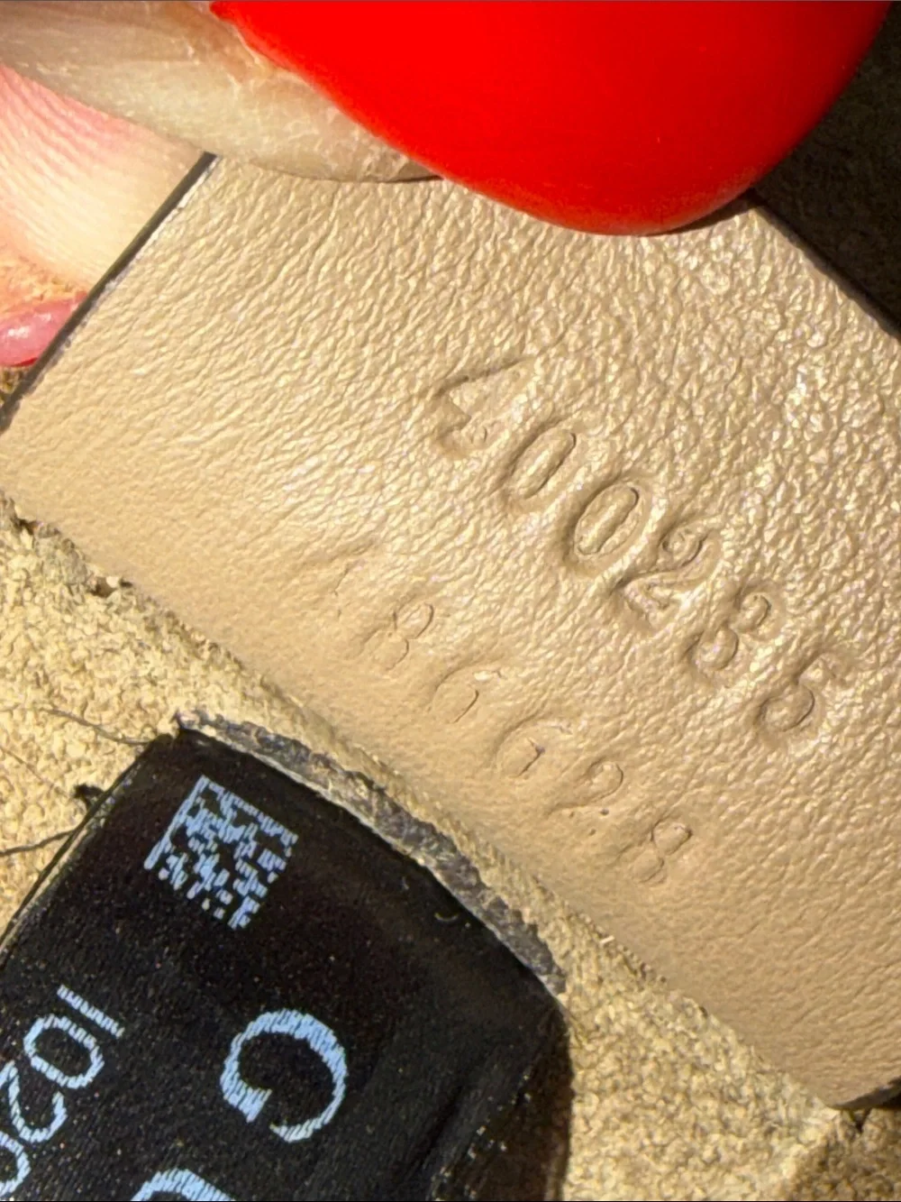 Gucci matches or