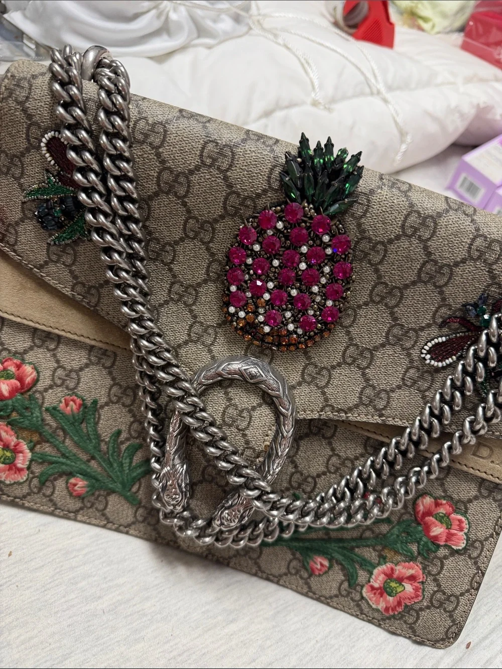 Gucci accent standout