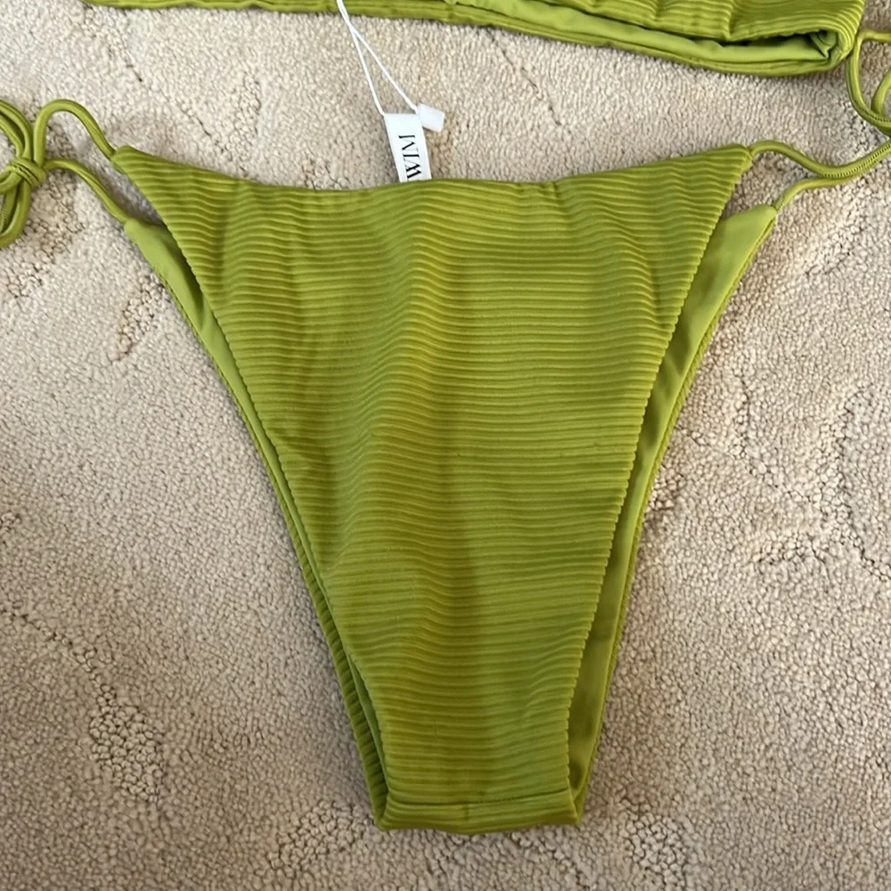 TJ Swim Green Textured Side Tie Bikini Bottom Medium NWT