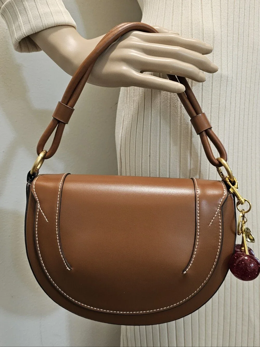 Zara beautiful structured