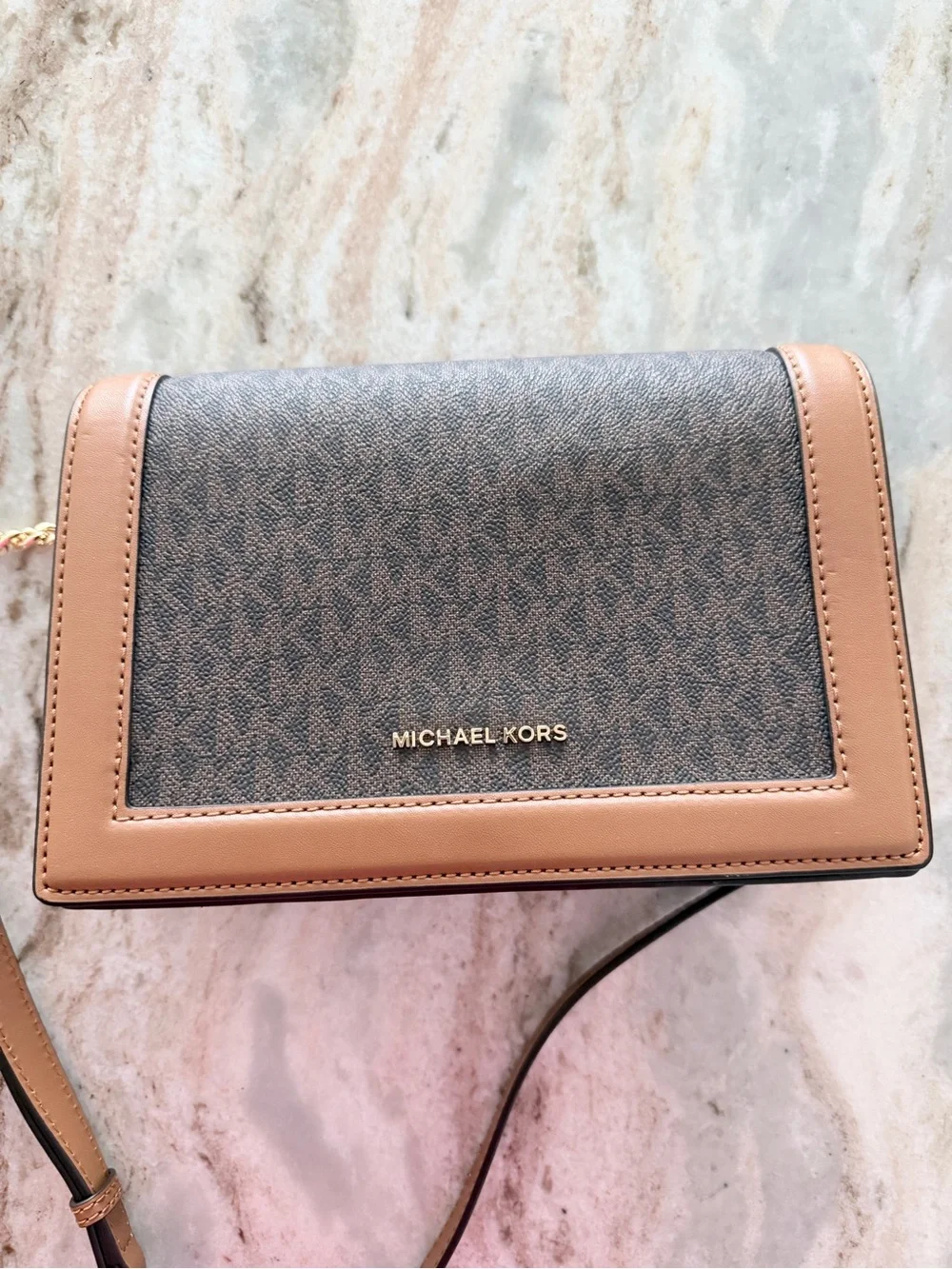 Michael Kors logo tone