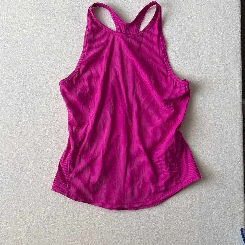 lululemon athletica excellent preowned