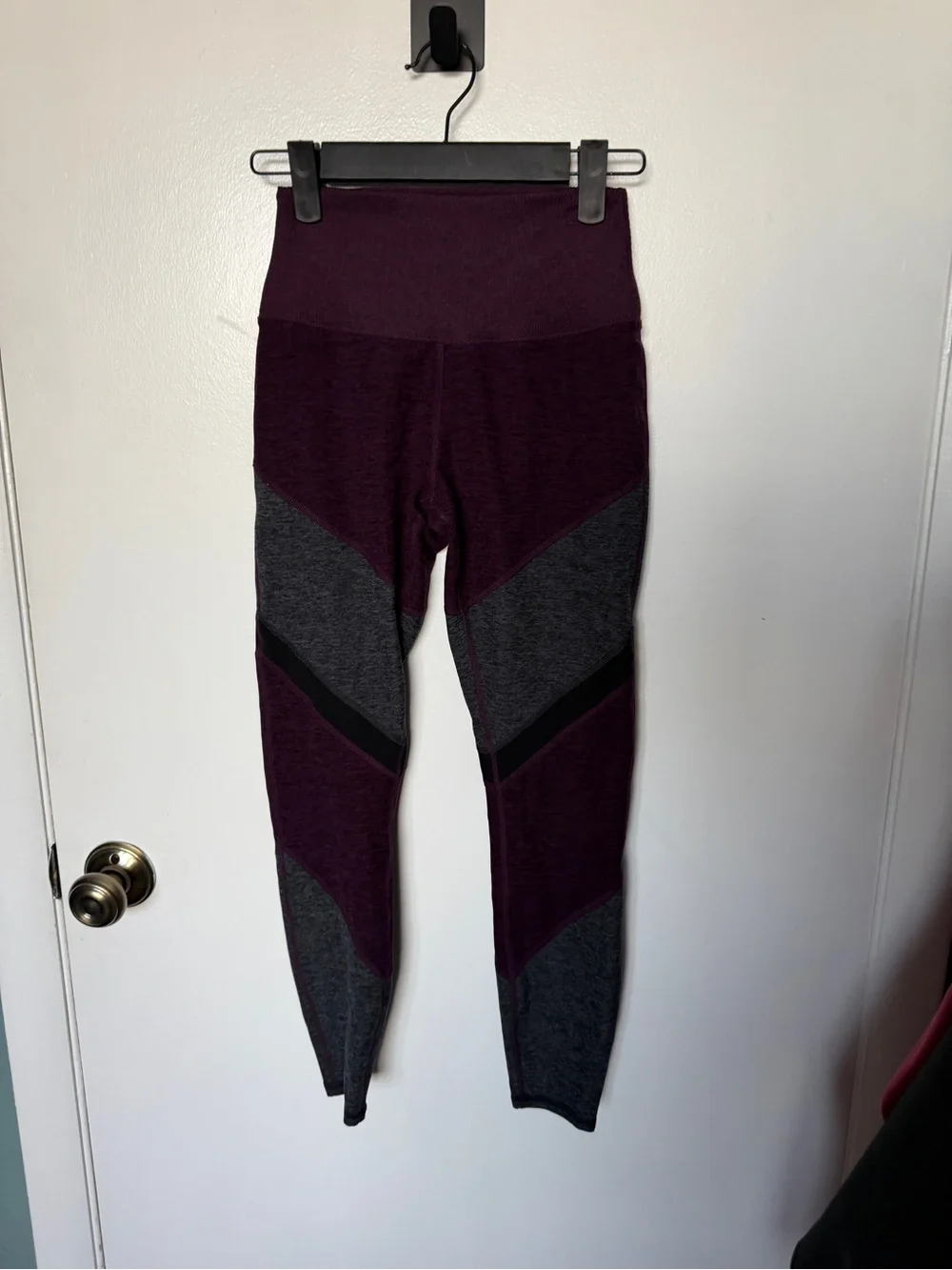 ALO Yoga leggings alo