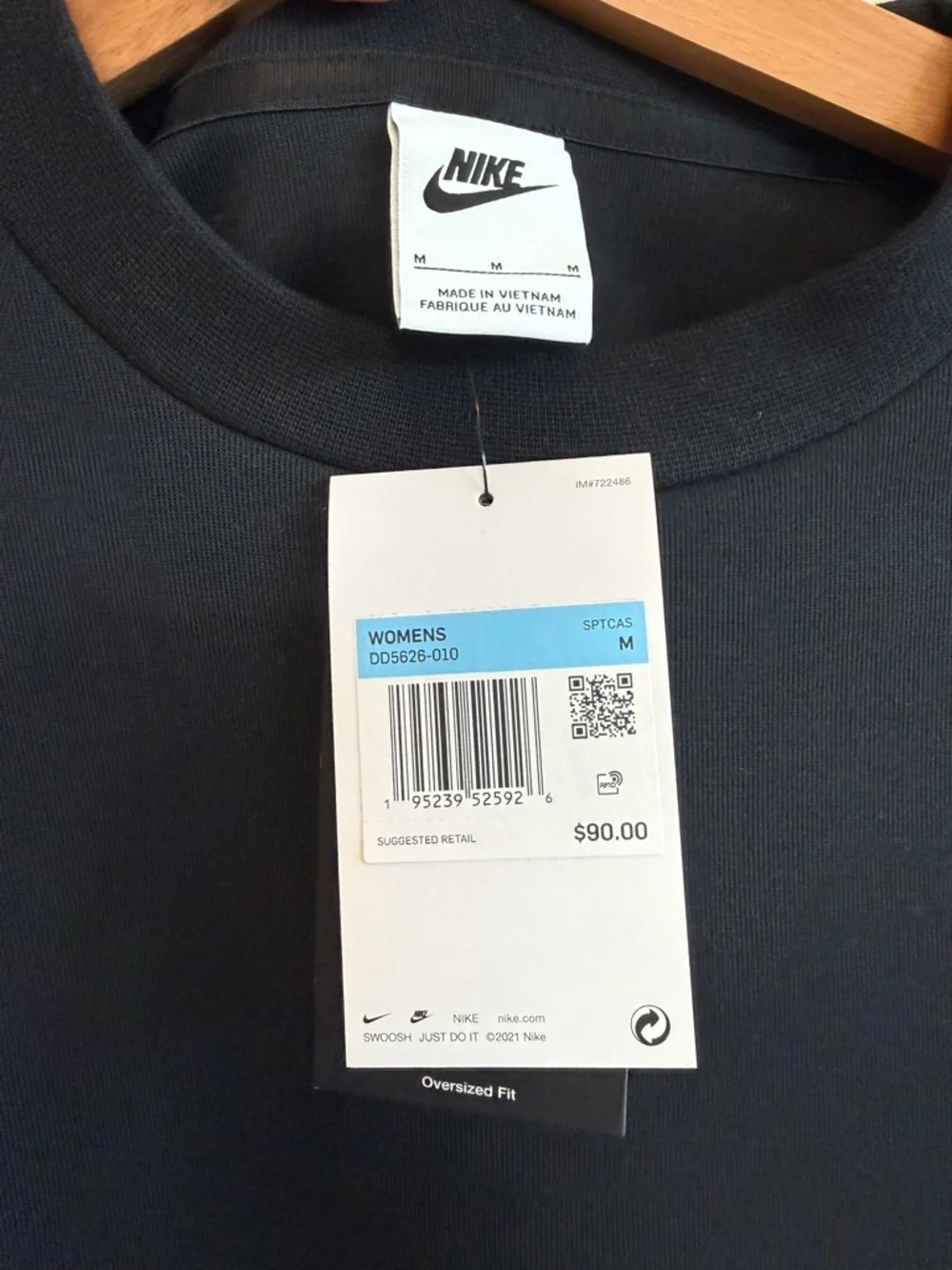 Nike sportswear tech