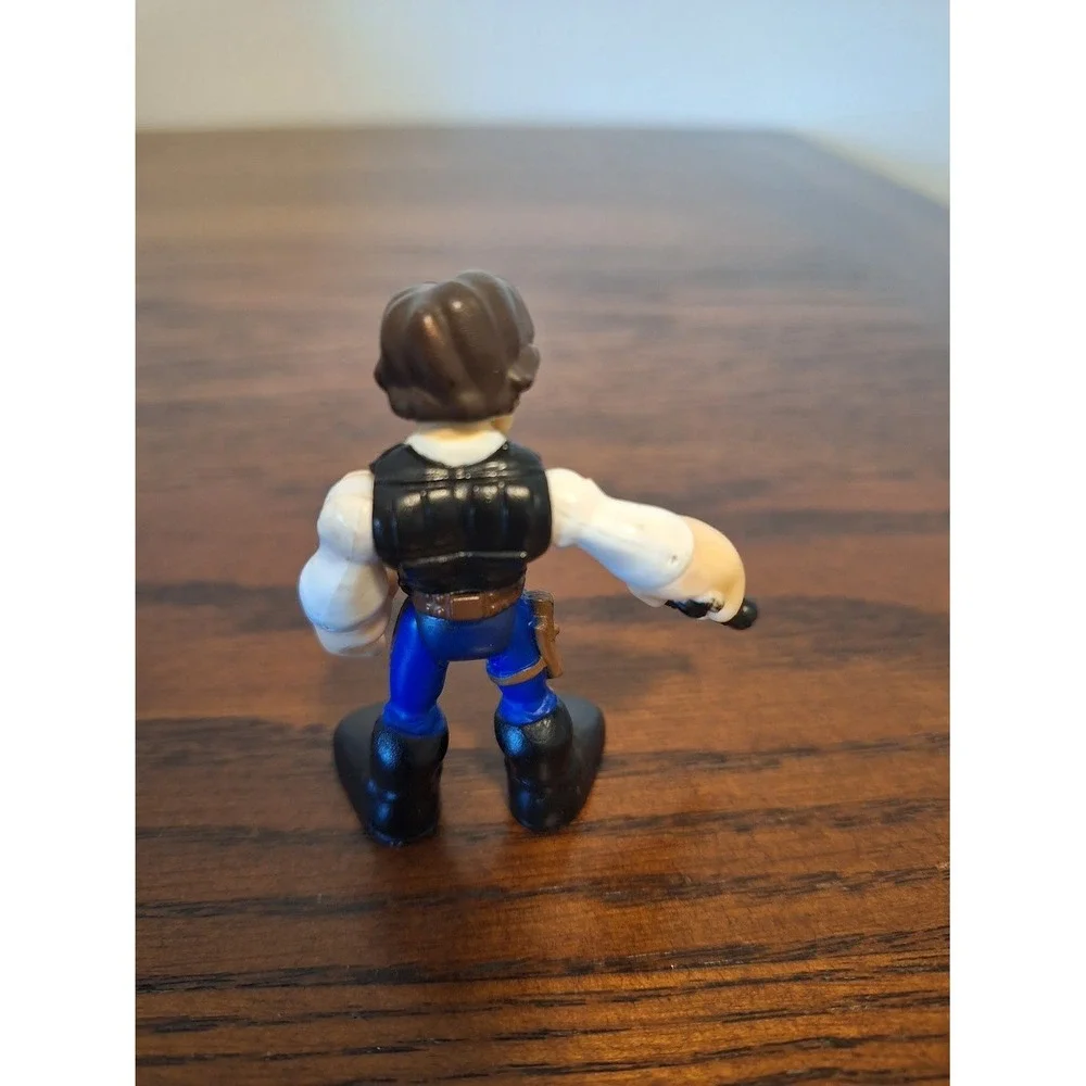 Playskool Heroes design features adventures
