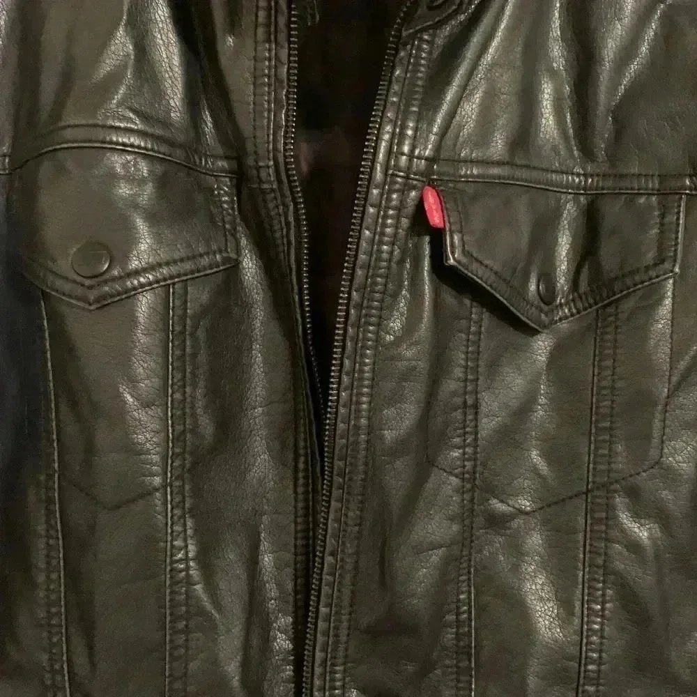 Levi’s Levi Strauss & Co Men’s Faux Leather Jacket Foldable Hood Black