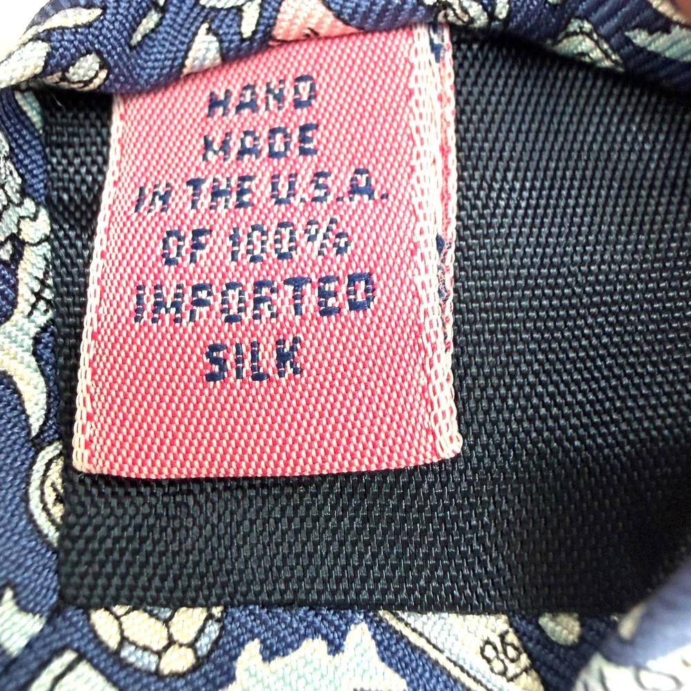 Vineyard Vines rare vineyard