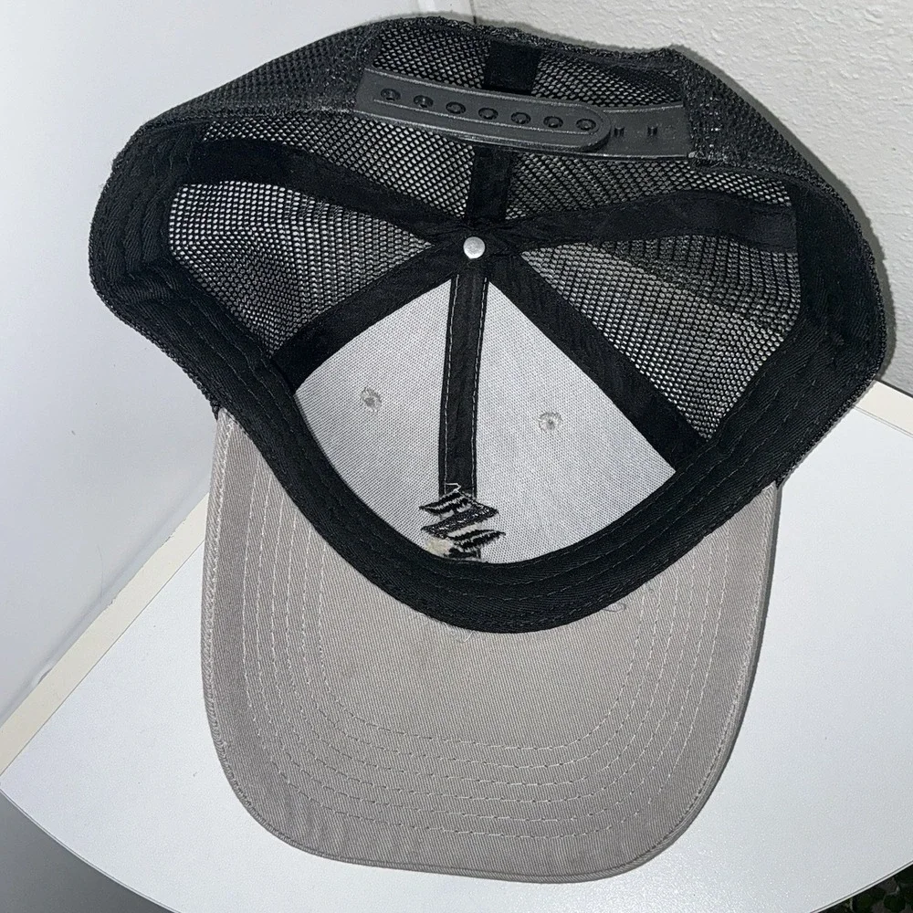 Suzuki mesh back