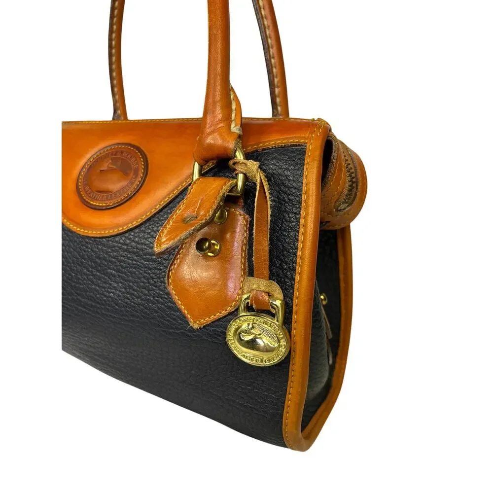 Dooney & Bourke good pre